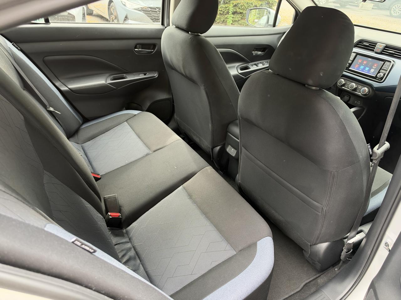 Nissan Versa SV 4D Sedan 2024