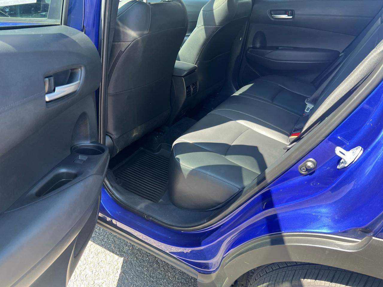 Toyota Corolla Cross XLE 4D SUV AWD 2025