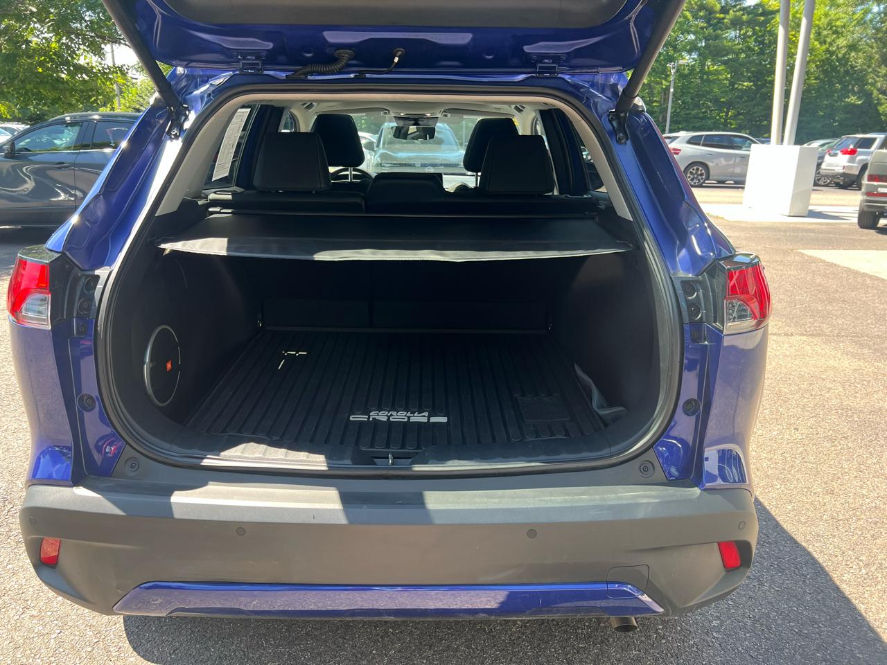 Toyota Corolla Cross XLE 4D SUV AWD 2025