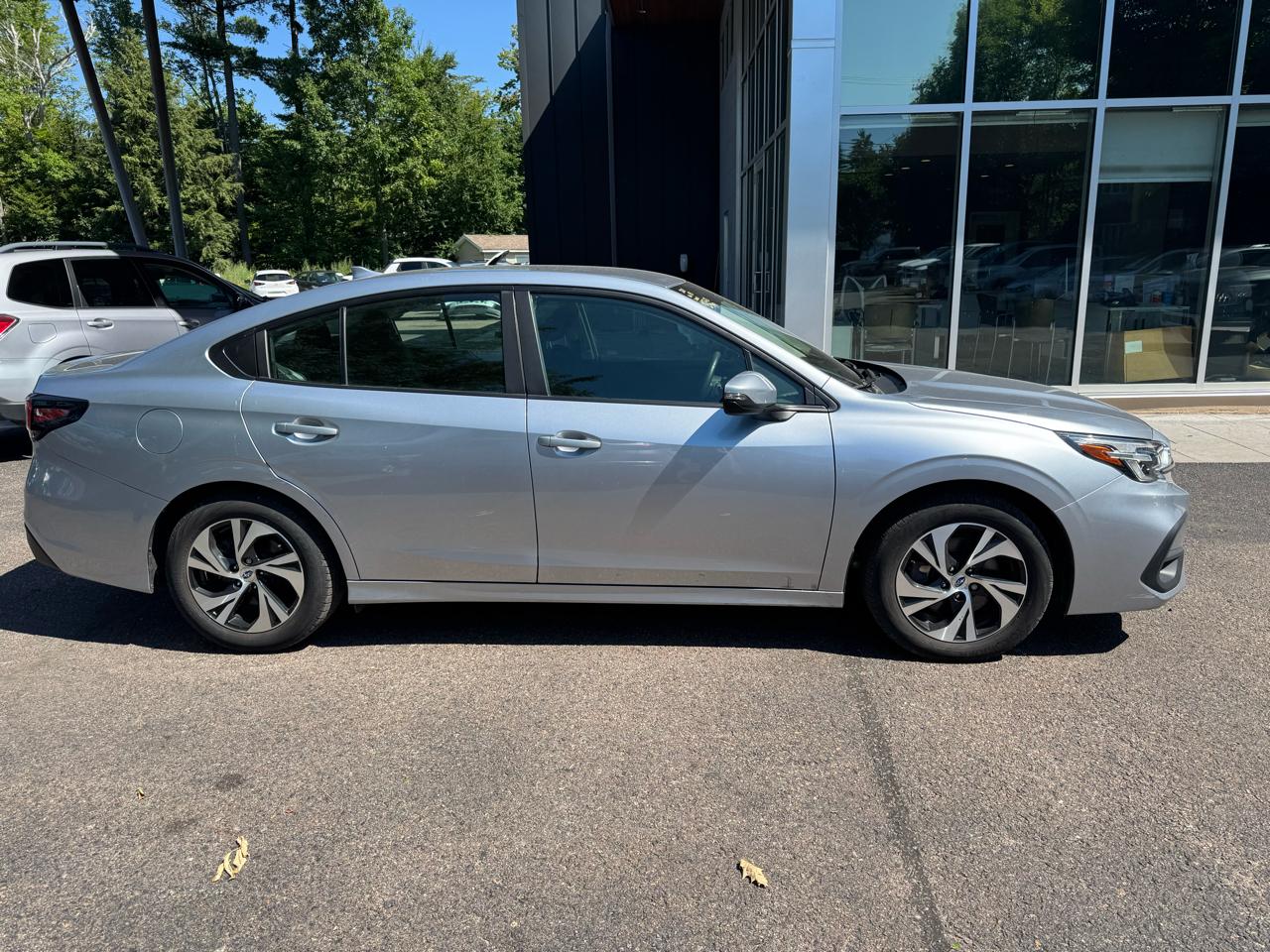 Subaru Legacy Premium 4D Sedan 2024