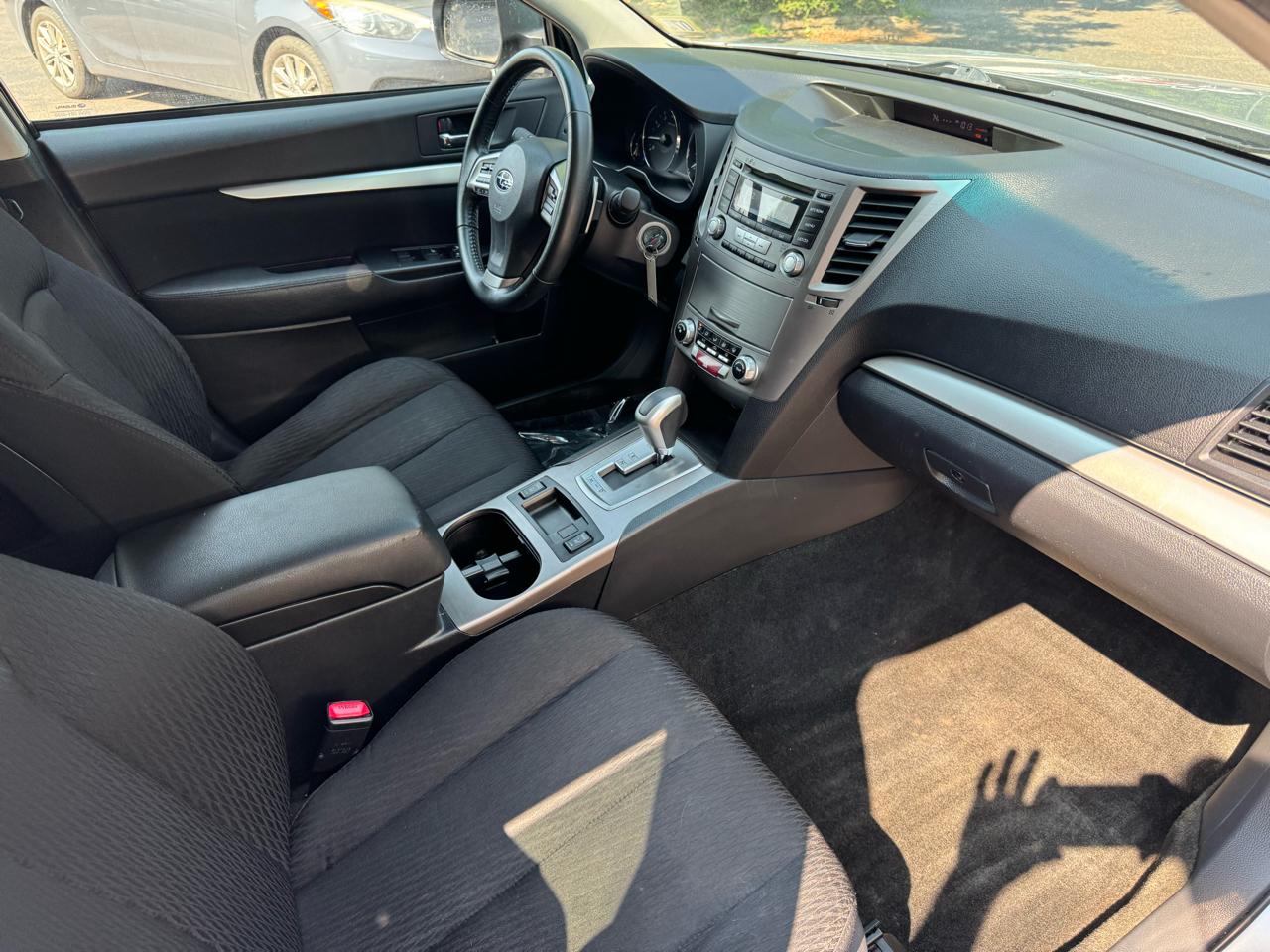Subaru Outback Premium 4D Wagon 2012