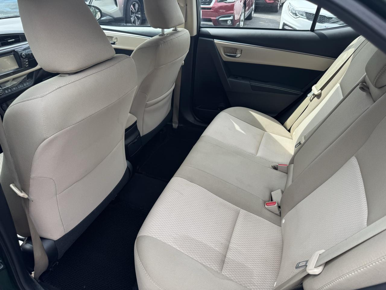 Toyota Corolla L 4D Sedan 2015