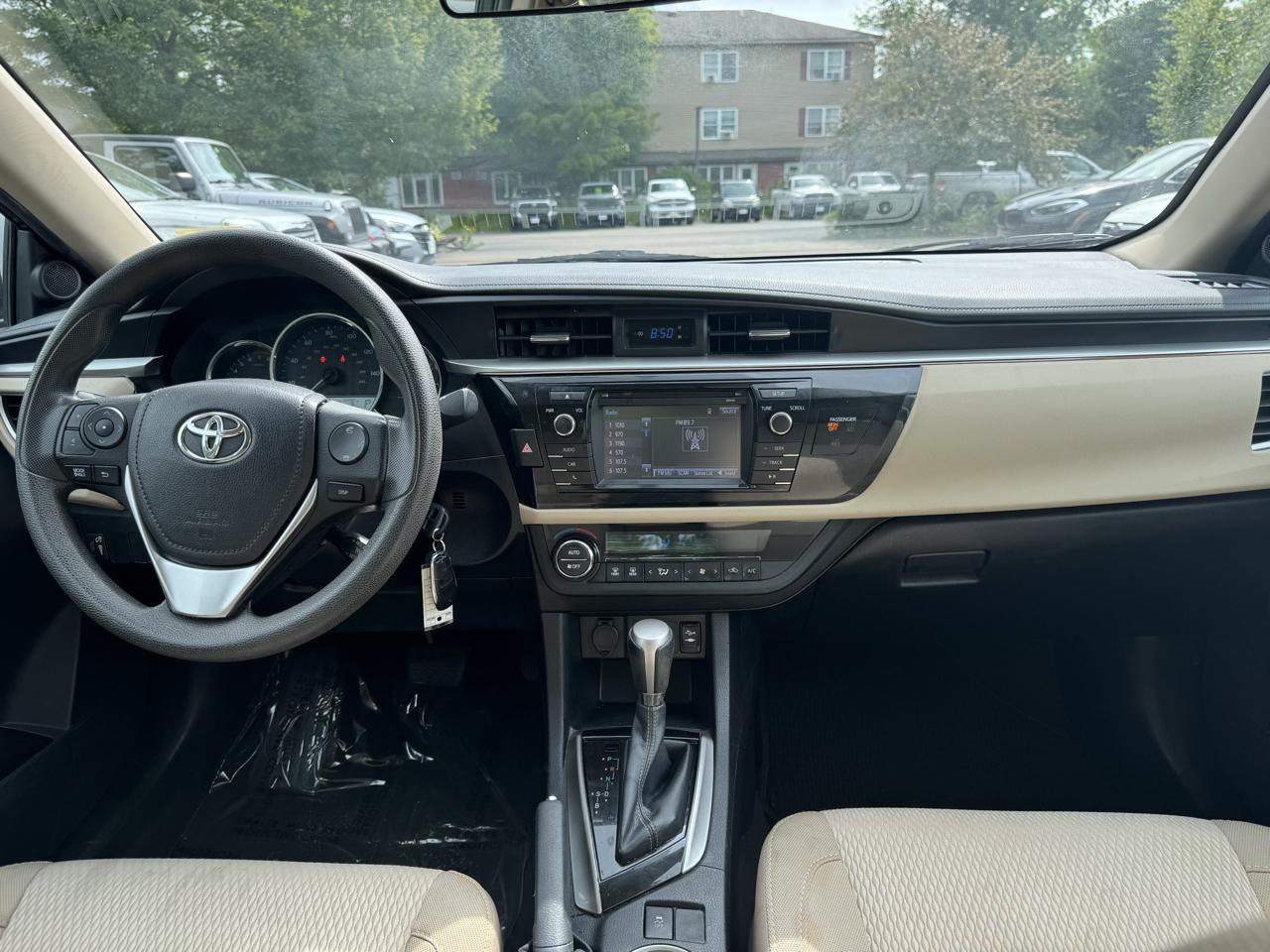 Toyota Corolla L 4D Sedan 2015