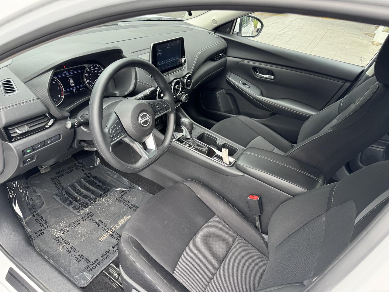Nissan Sentra SV 4D Sedan 2025