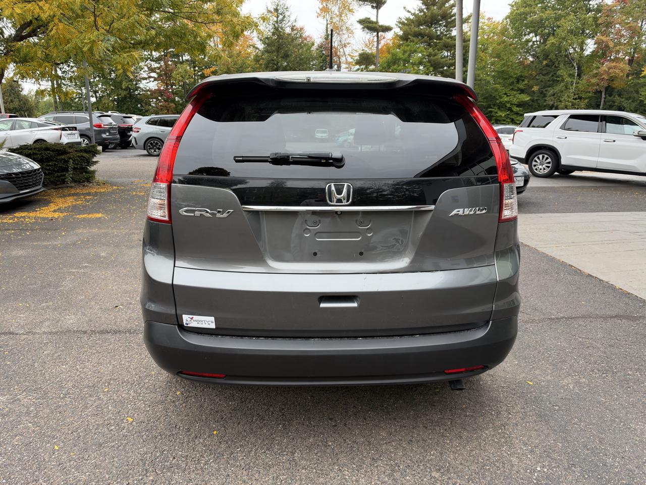 Honda CR-V photo 4