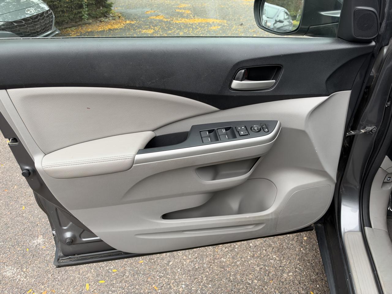 Honda CR-V photo 9