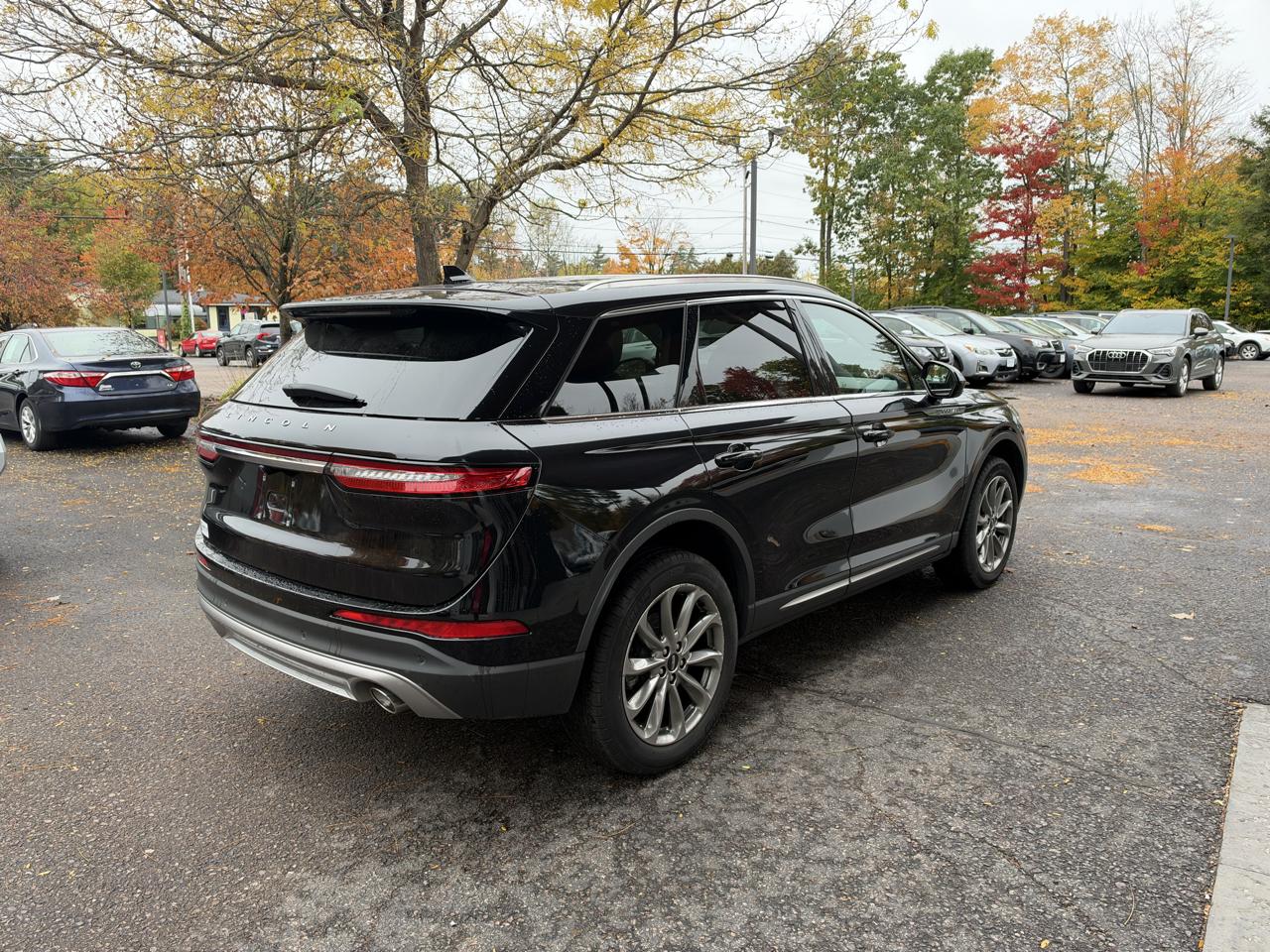 Lincoln Corsair Standard 4D SUV AWD 2022