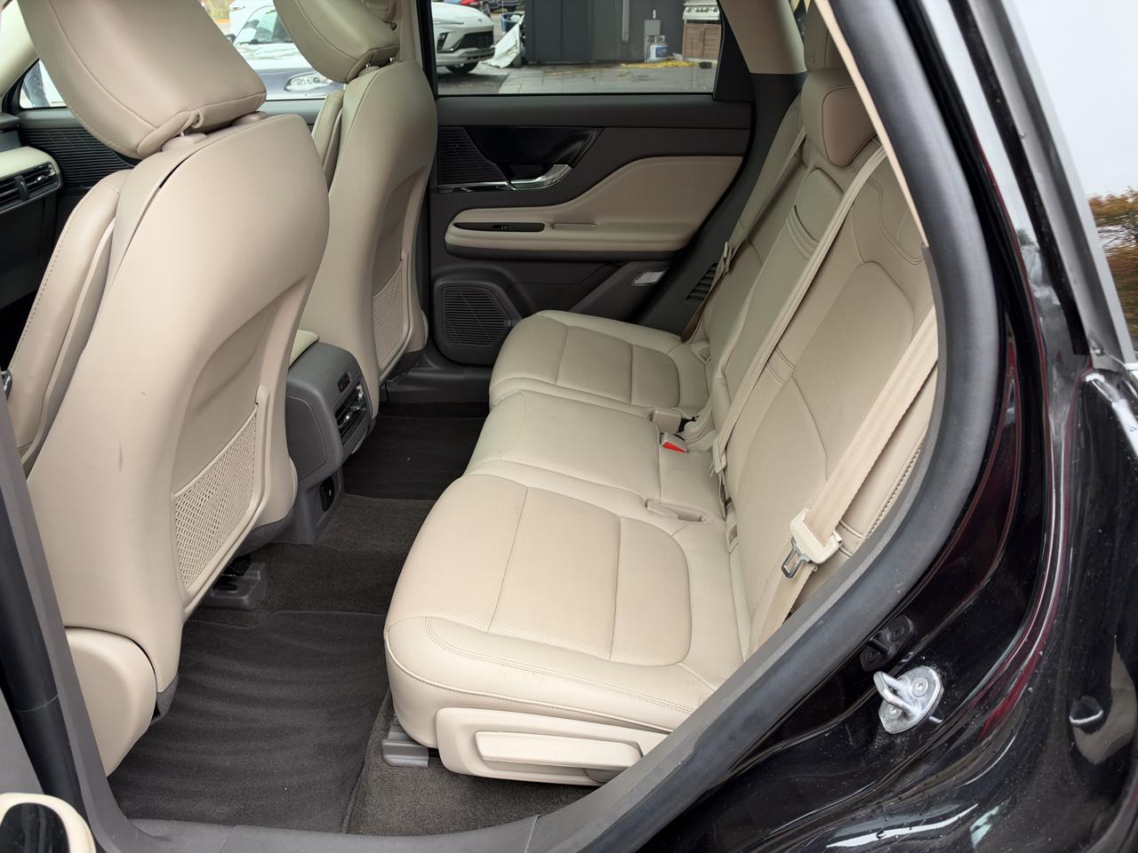 Lincoln Corsair Standard 4D SUV AWD 2022