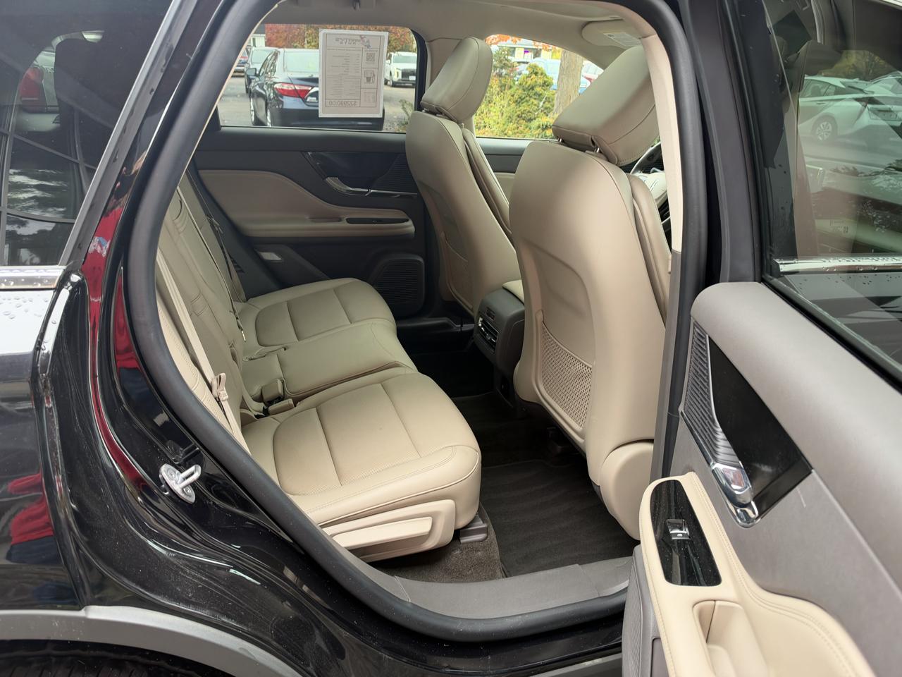 Lincoln Corsair Standard 4D SUV AWD 2022