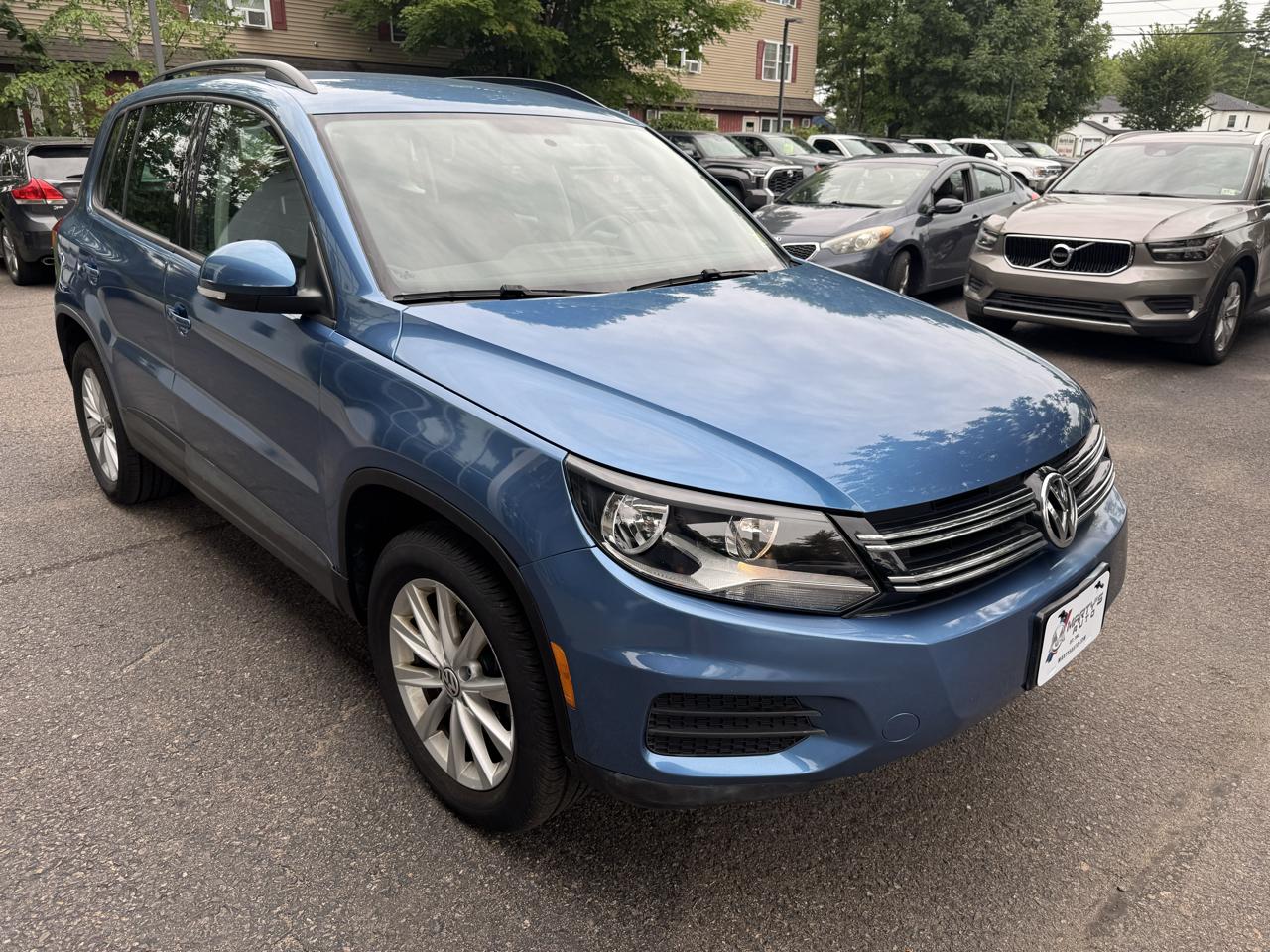Volkswagen Tiguan Limited S 4D SUV 4Motion 2017