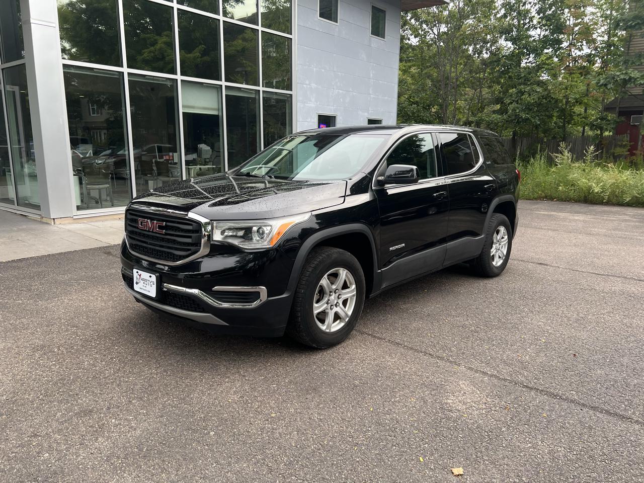 GMC Acadia SLE1 4D SUV AWD 2019