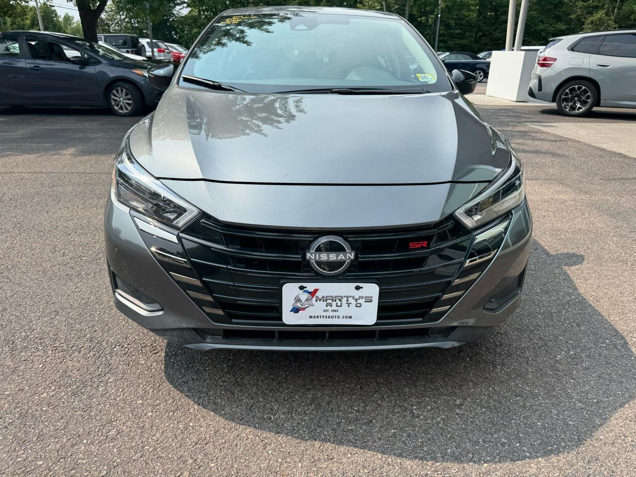 Nissan Versa SR 4D Sedan 2025