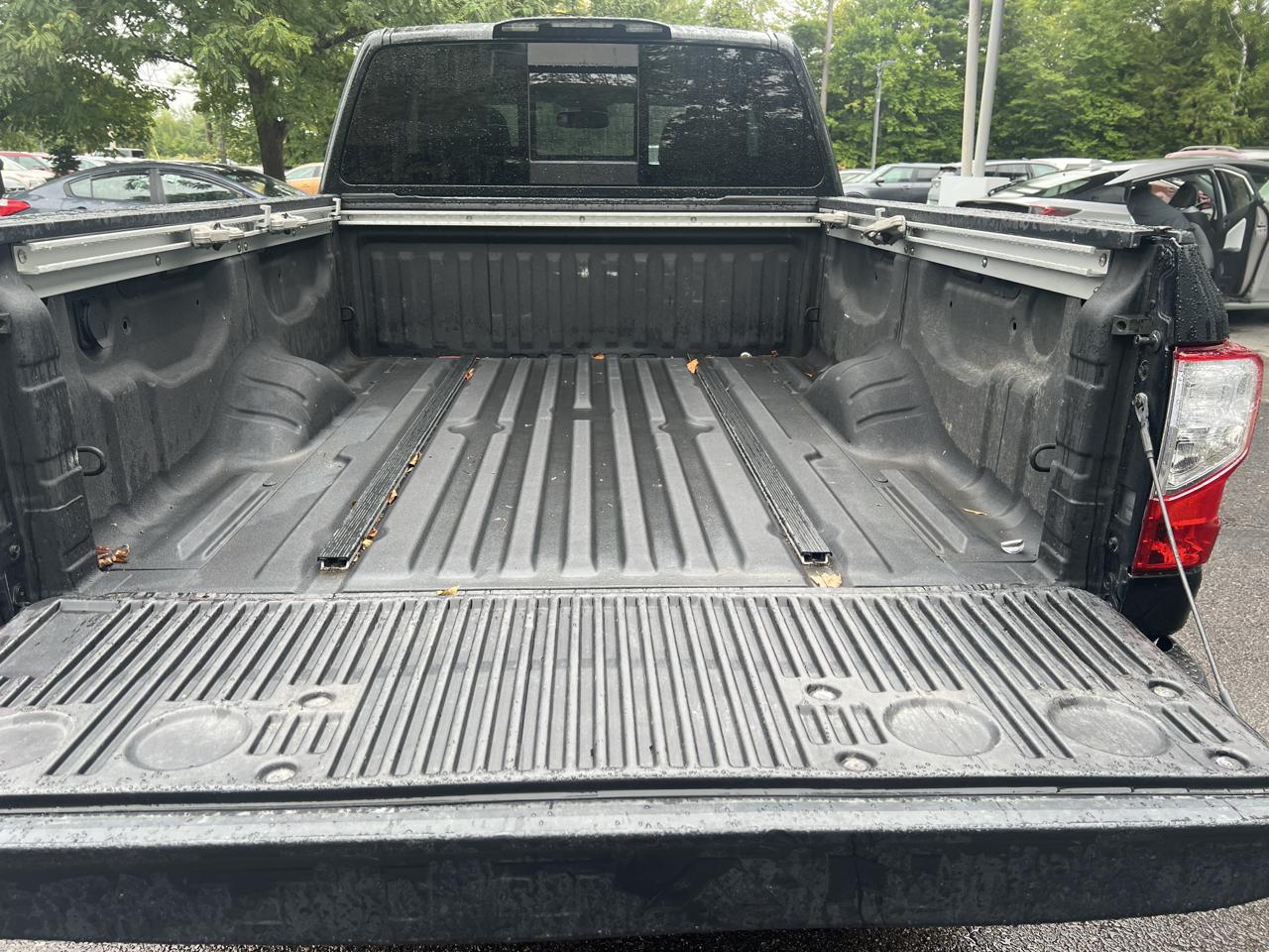 Nissan Titan PRO-4X King Cab 4WD 2018