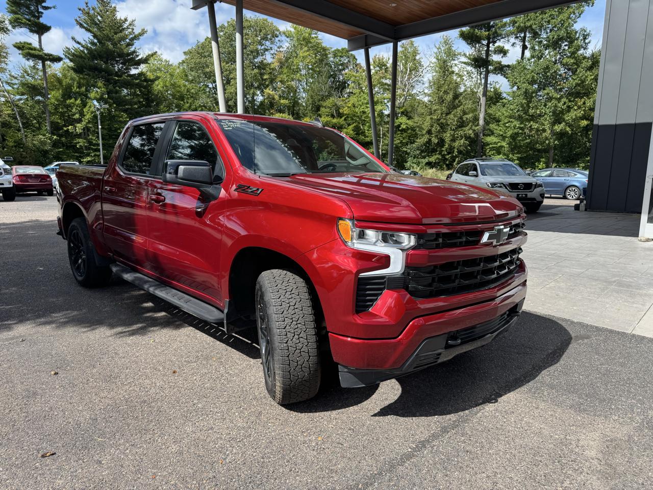 2024 Chevrolet Silverado 1500 RST Crew Cab 4WD SWB