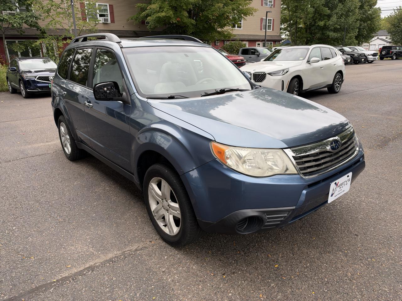 Subaru Forester X Premium 4D SUV 2010