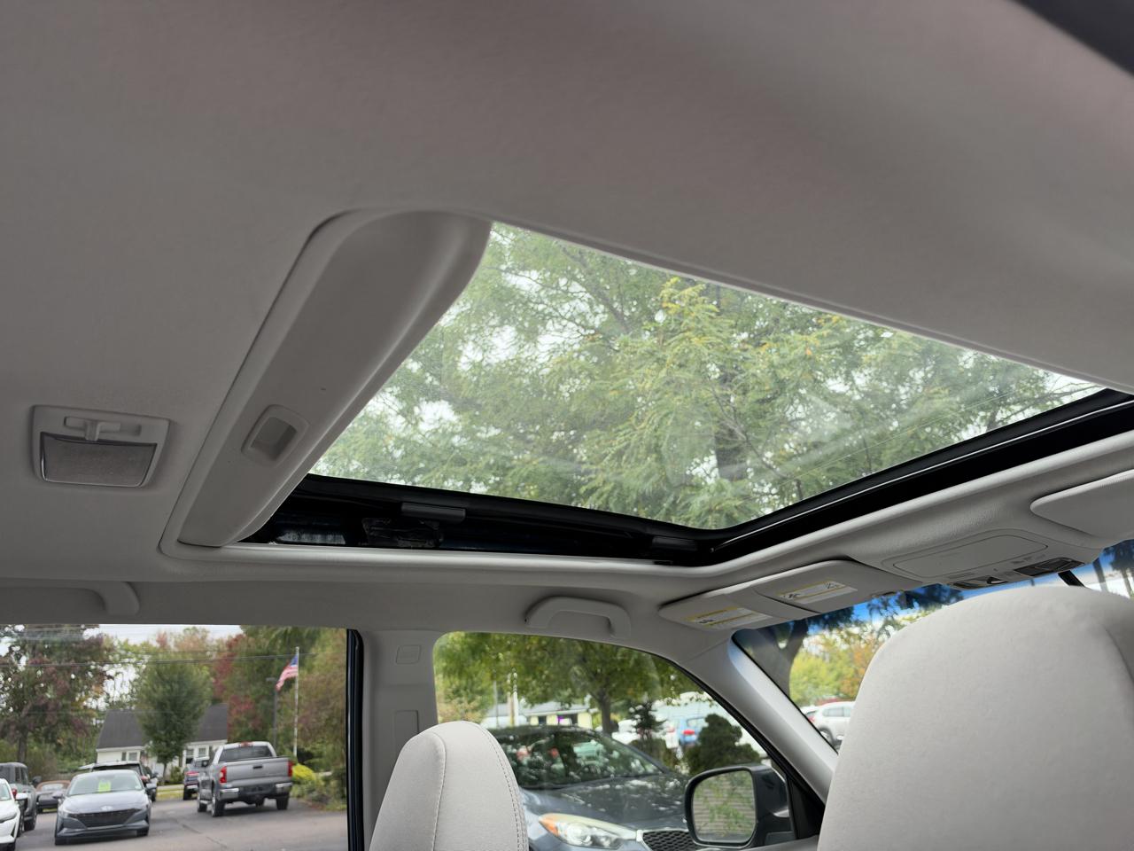 Subaru Forester X Premium 4D SUV 2010