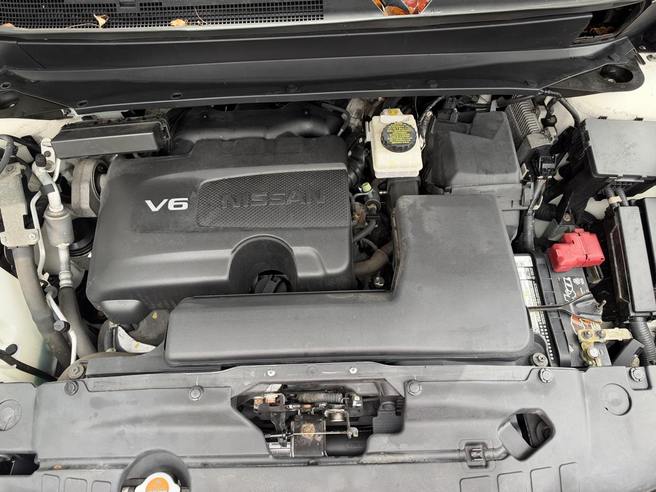 Nissan Pathfinder Platinum 4D SUV 4WD 2017