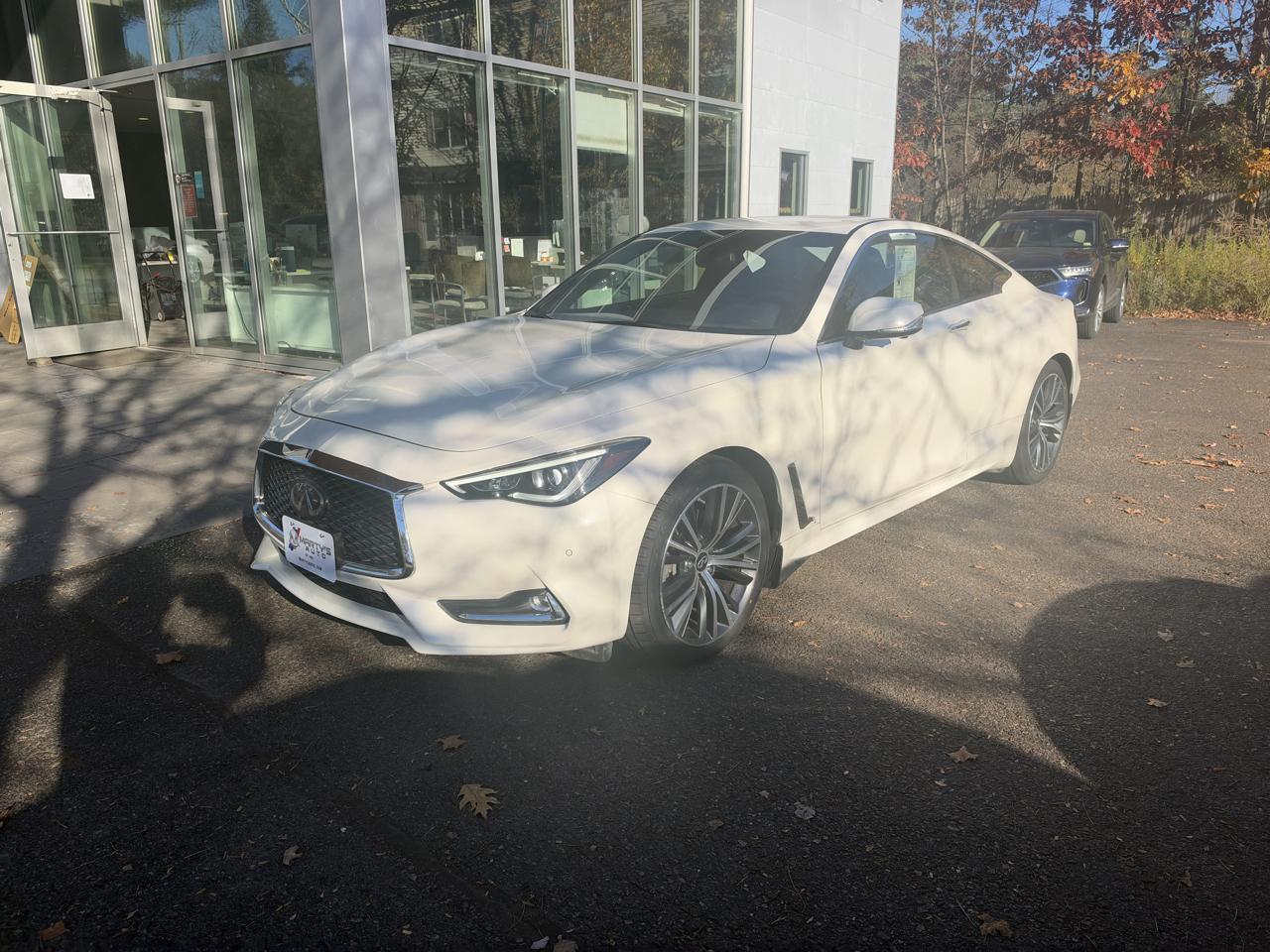 Infiniti Q60 Luxe 2D Coupe AWD 3.0t 2021