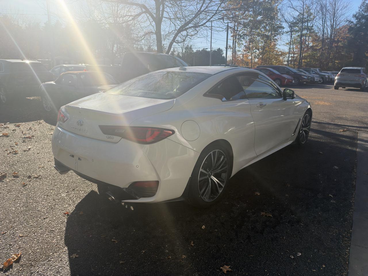 Infiniti Q60 Luxe 2D Coupe AWD 3.0t 2021