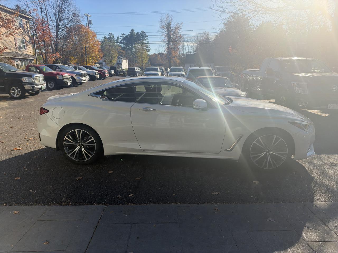 Infiniti Q60 Luxe 2D Coupe AWD 3.0t 2021