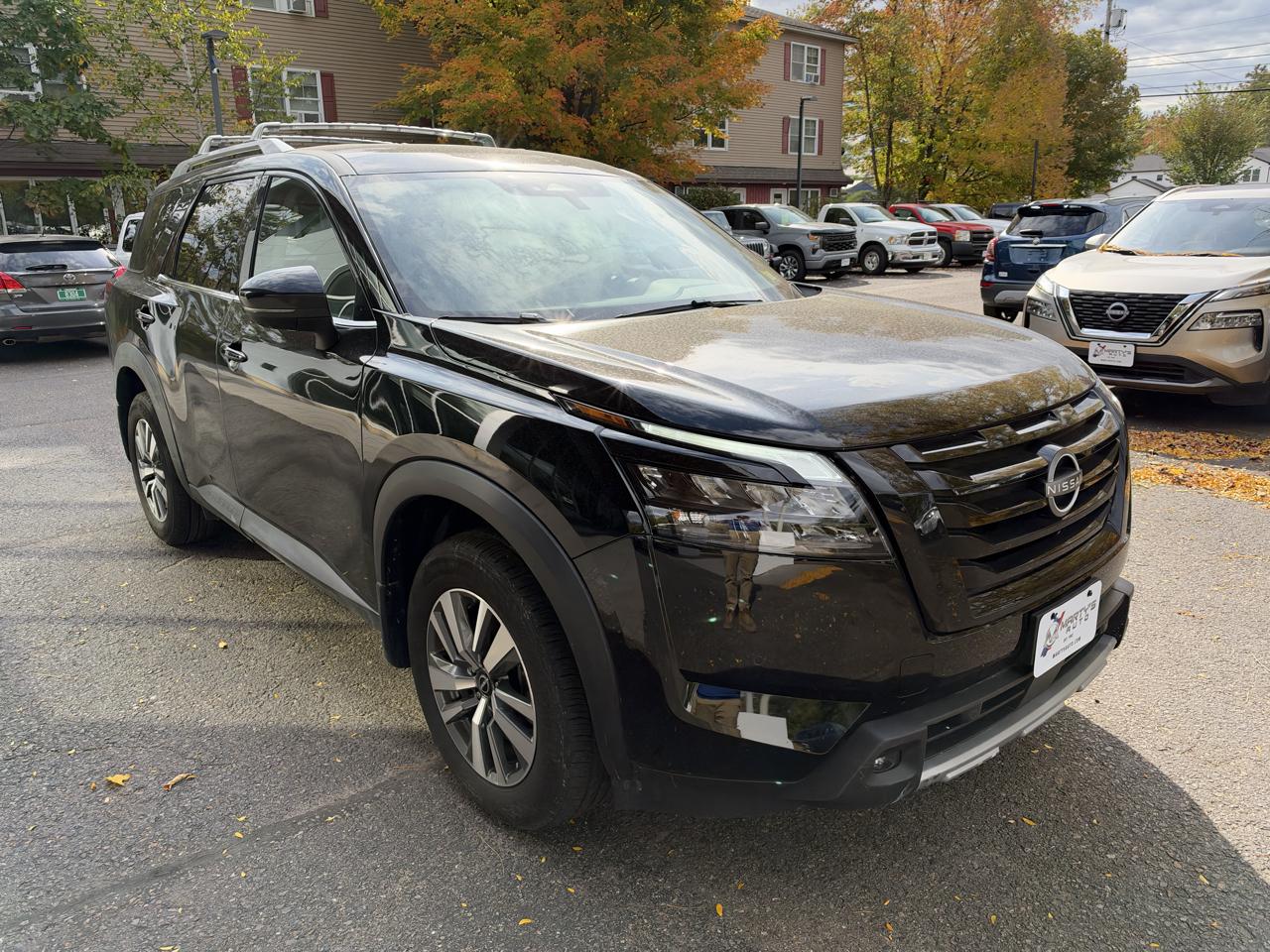 Nissan Pathfinder photo 7