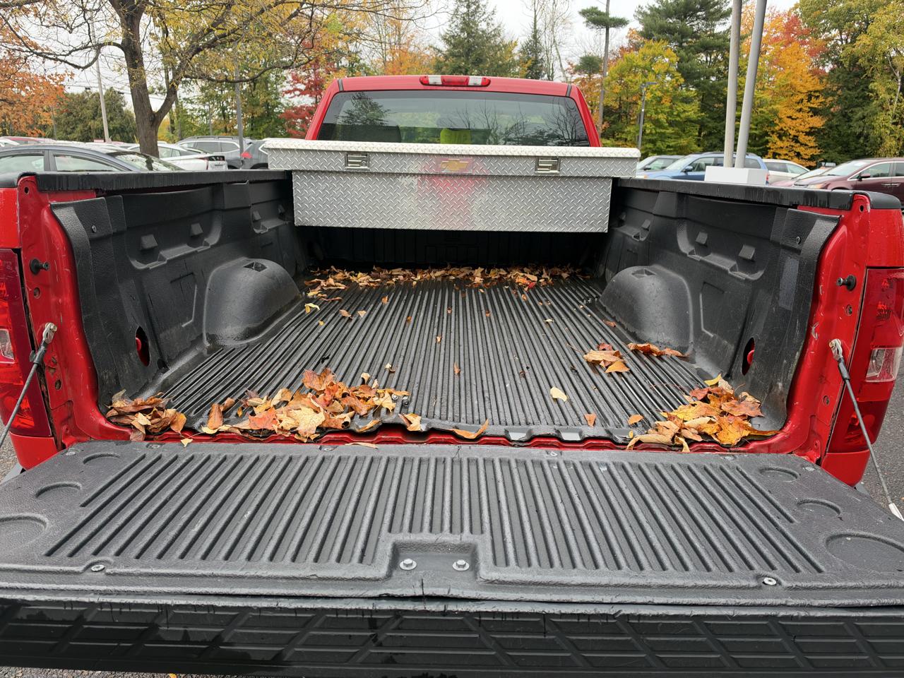 Chevrolet Silverado 1500 W/T Reg Cab 4WD 2011