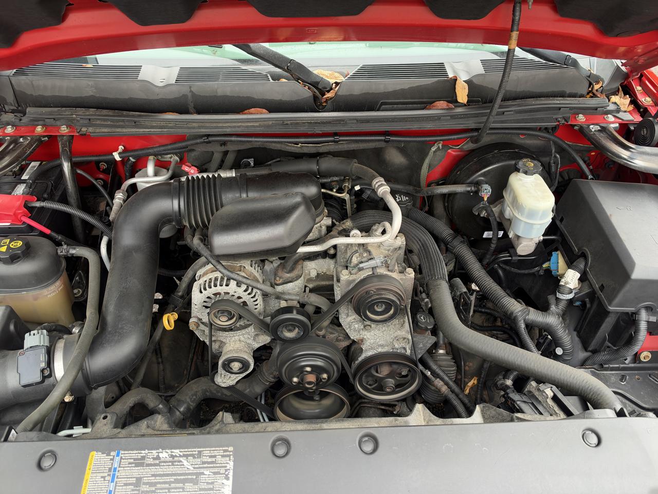 Chevrolet Silverado 1500 W/T Reg Cab 4WD 2011