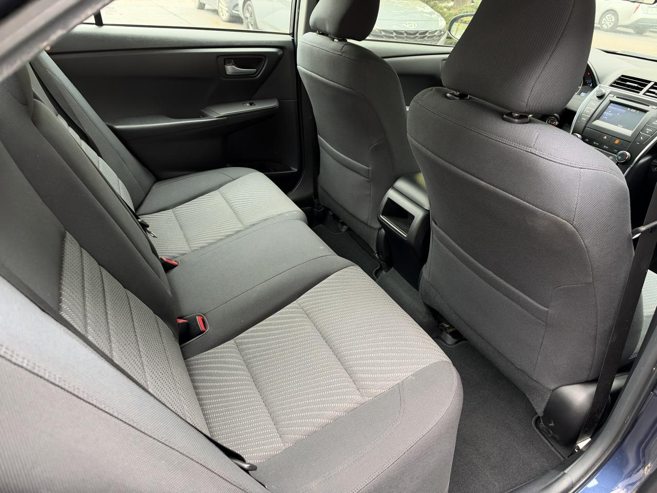 Toyota Camry LE 4D Sedan 2015
