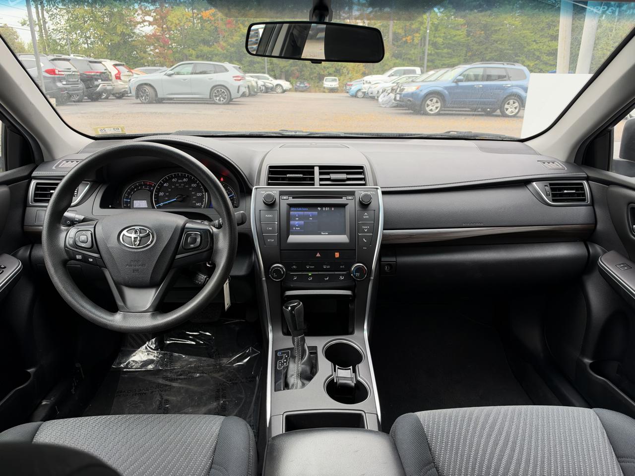 Toyota Camry LE 4D Sedan 2015
