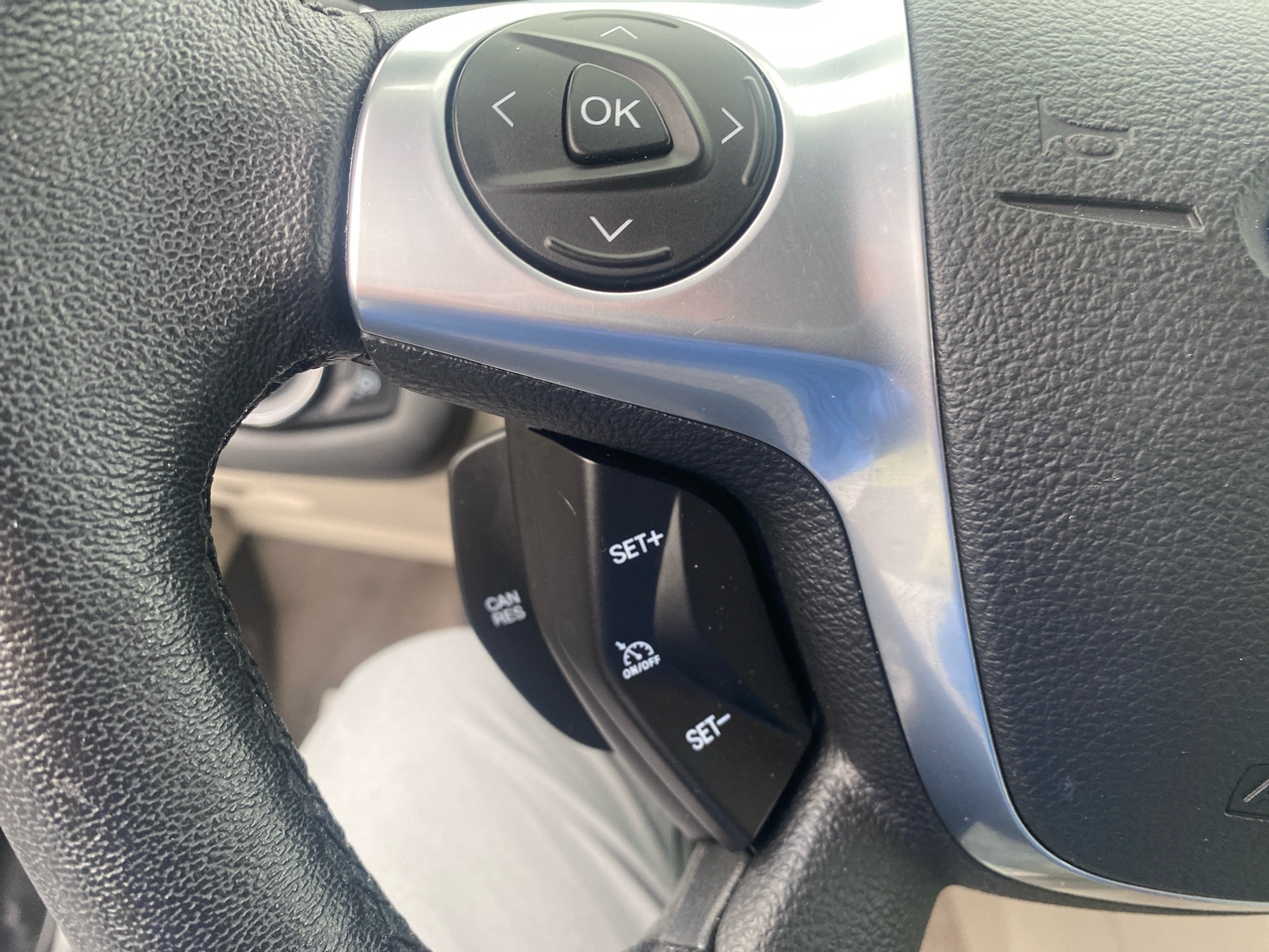 Ford Escape FWD 4dr SEL 2013