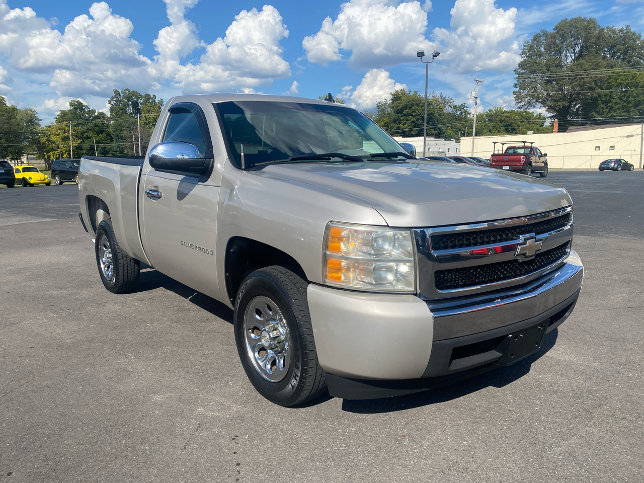 2008 Chevrolet Silverado 1500 Work Truck photo 3