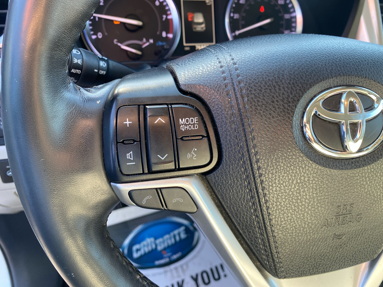 Toyota Highlander Limited V6 FWD (Natl) 2019