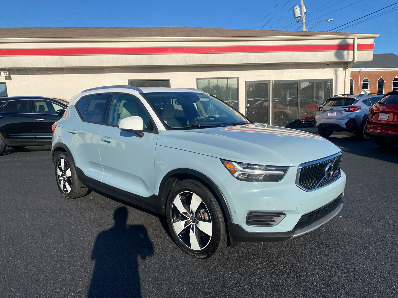 Volvo XC40 T4 FWD Momentum 2019