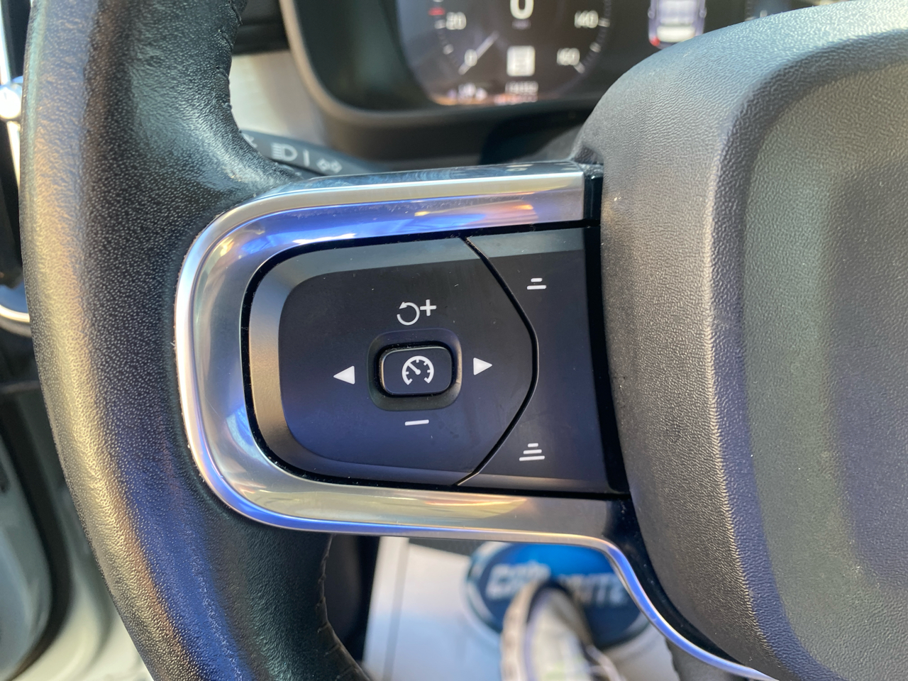 Volvo XC40 T4 FWD Momentum 2019