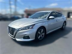 2019 Nissan Altima 