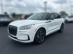 2024 Lincoln Corsair 