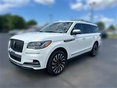 2022 Lincoln Navigator 