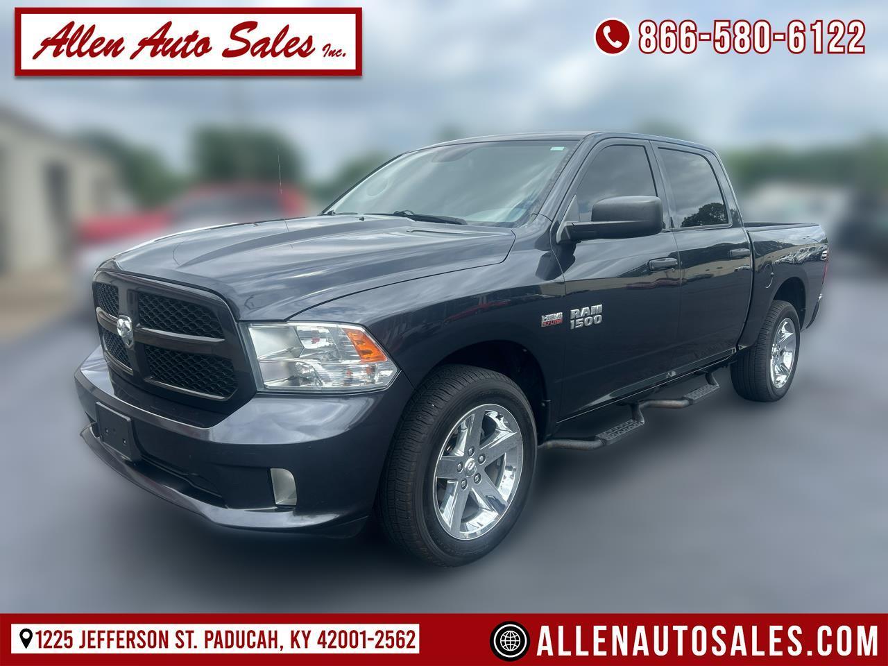 2015 RAM 1500 4WD Crew Cab 140.5" Express