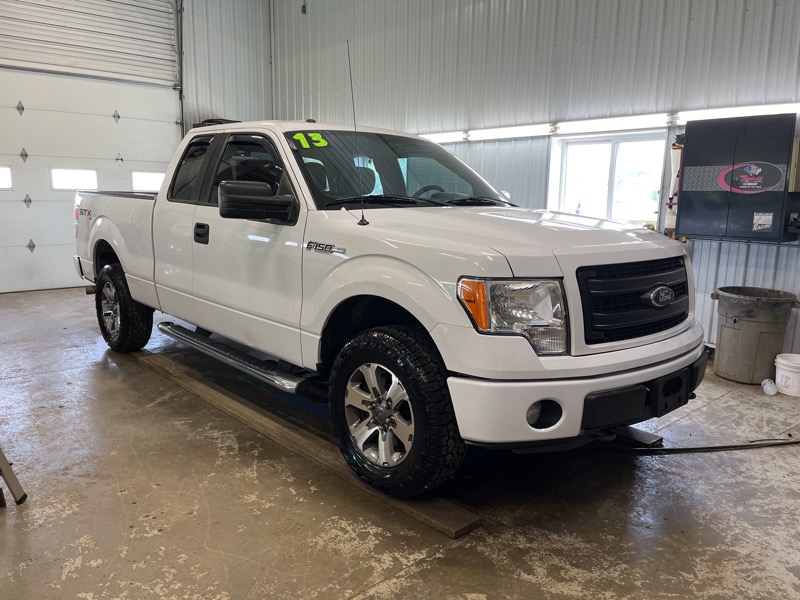 Ford F-150 XLT SuperCab 8-ft. Bed 4WD 2013
