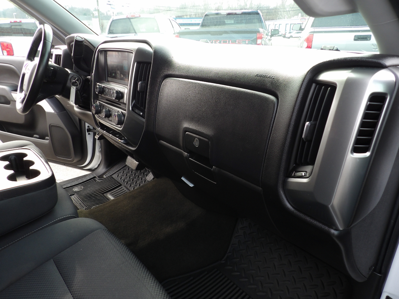 Chevrolet Silverado 1500 LT Crew Cab Long Box 4WD 2015