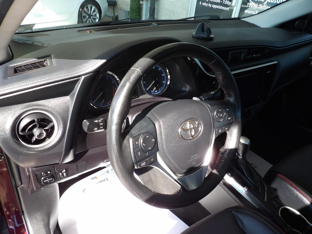 Toyota Corolla LE CVT 2017