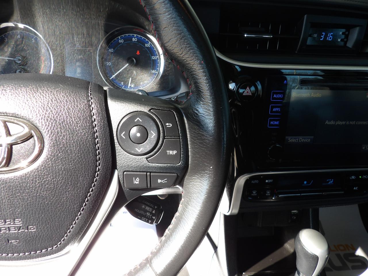 Toyota Corolla LE CVT 2017