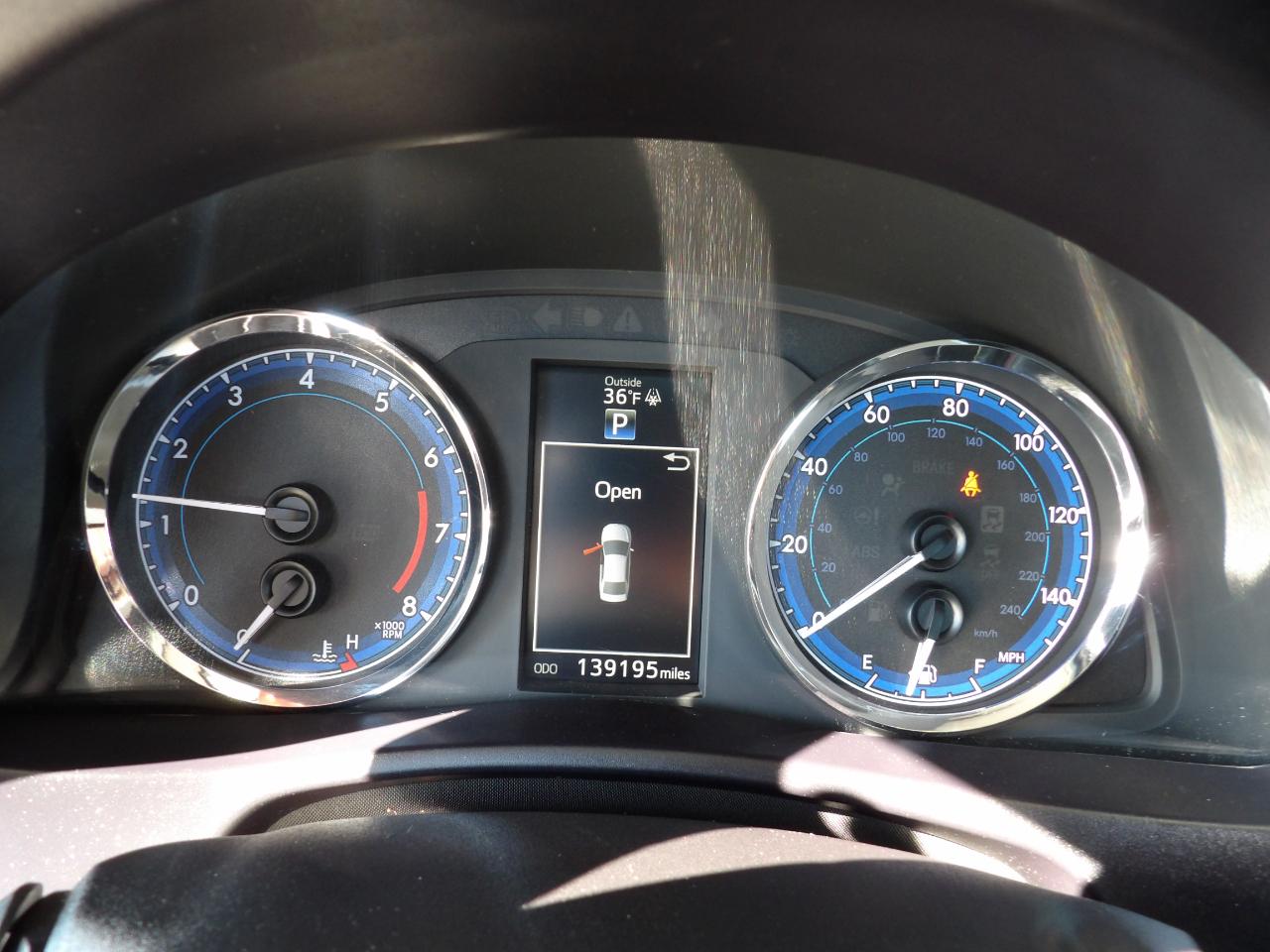 Toyota Corolla LE CVT 2017