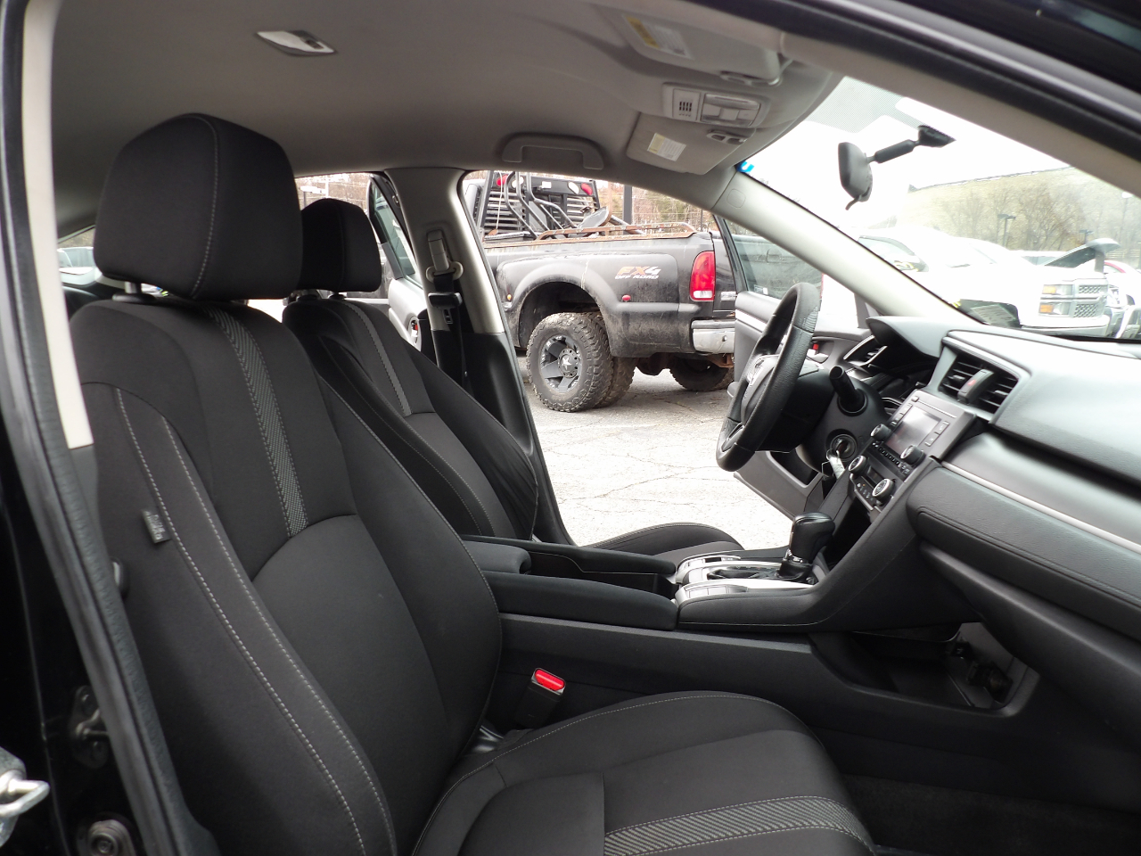 Honda Civic Sedan LX CVT 2018