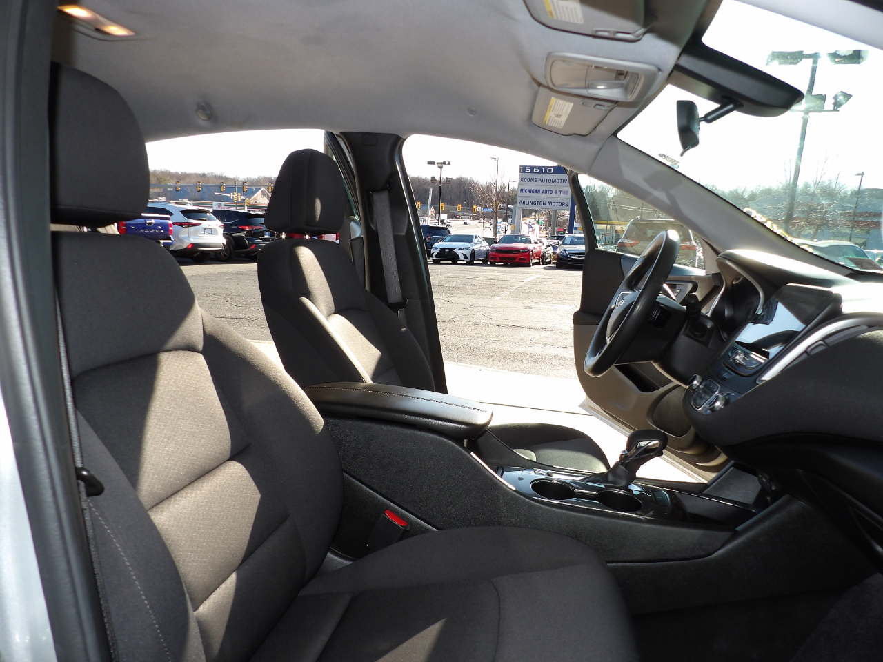 Chevrolet Malibu 4dr Sdn LT 2022