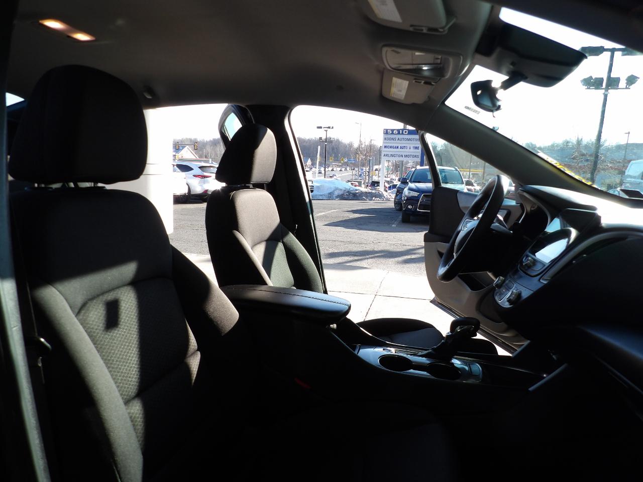 Chevrolet Malibu 4dr Sdn 1LT 2023