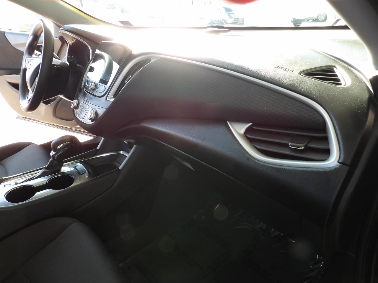 Chevrolet Malibu 4dr Sdn 1LT 2023