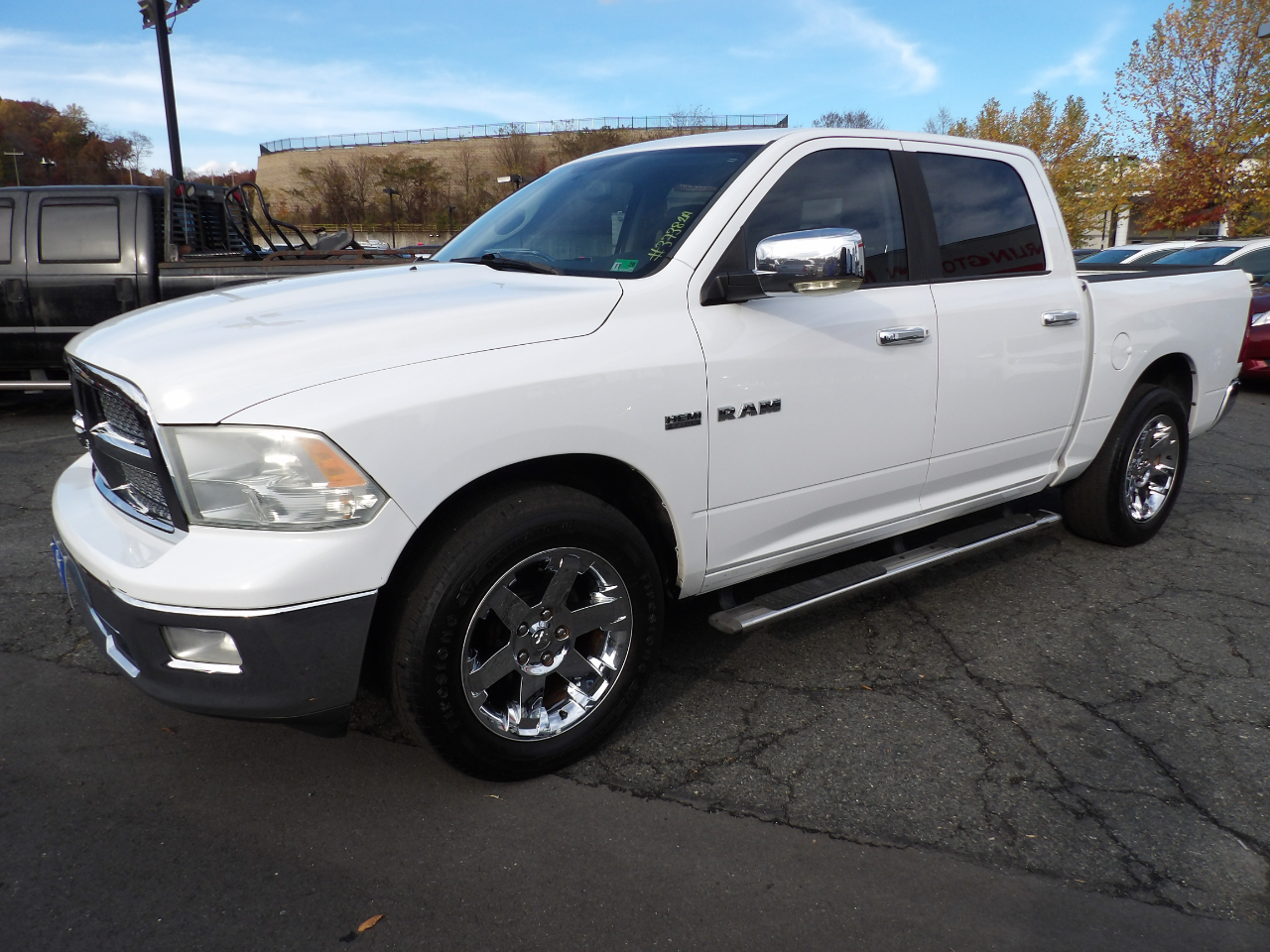 2010 Dodge Ram 1500 2WD Crew Cab 140.5" Laramie