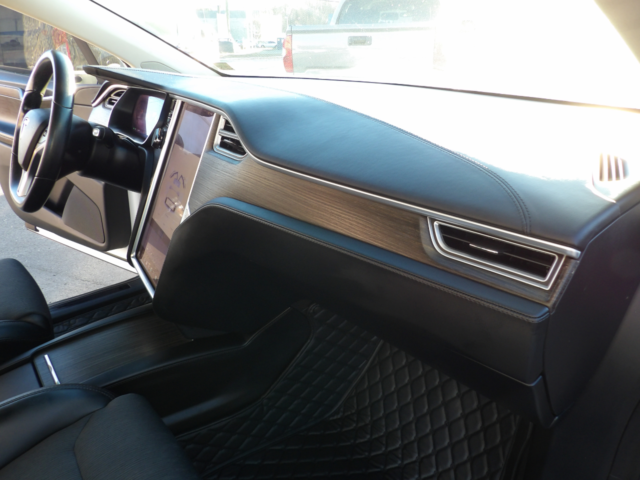 Tesla Model X AWD 4dr 70D *Ltd Avail* 2016