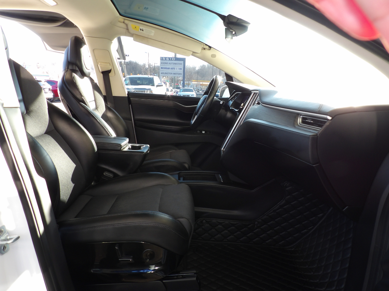 Tesla Model X AWD 4dr 70D *Ltd Avail* 2016